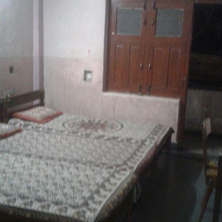 Hotel Shanti Nivas Χιντεραμπάντ Εξωτερικό φωτογραφία